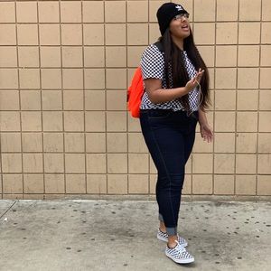 Meet your Posher, Genesis